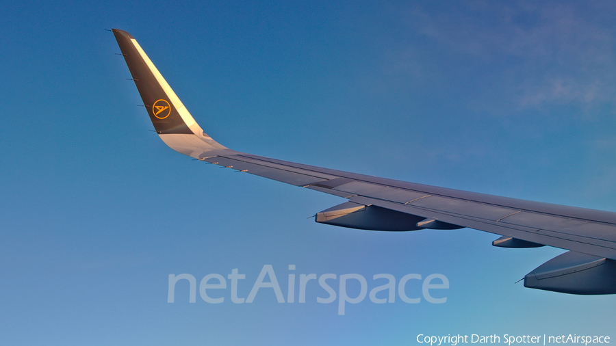 Condor Airbus A321-211 (D-AIAE) | Photo 261528