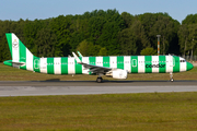 Condor Airbus A321-211 (D-AIAG) at  Hamburg - Fuhlsbuettel (Helmut Schmidt), Germany