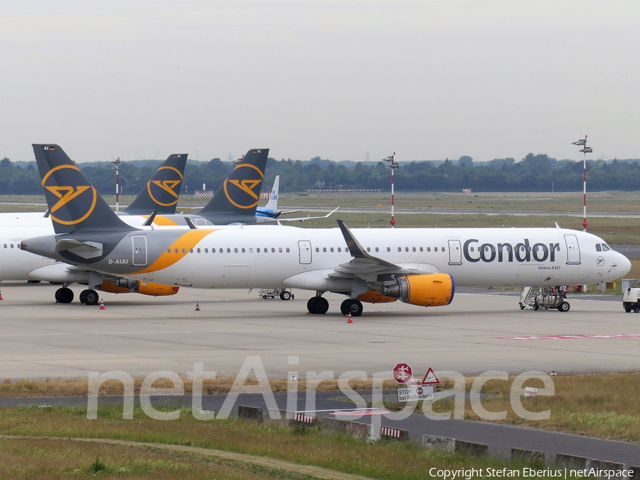 Condor Airbus A321-211 (D-AIAI) | Photo 386455