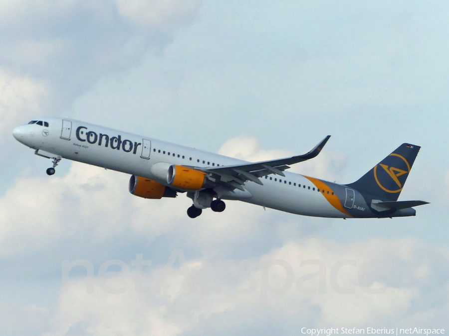Condor Airbus A321-211 (D-AIAI) | Photo 528665