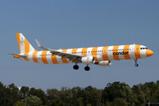 Condor Airbus A321-211 (D-AIAS) at  Hamburg - Fuhlsbuettel (Helmut Schmidt), Germany