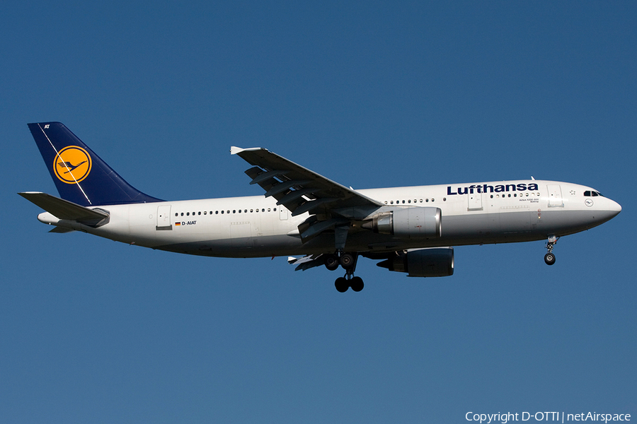 Lufthansa Airbus A300B4-603 (D-AIAT) | Photo 269731