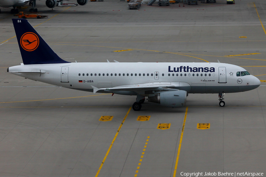 Lufthansa Airbus A319-114 (D-AIBA) | Photo 176877