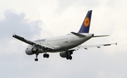 Lufthansa Airbus A319-114 (D-AIBA) at  Warsaw - Frederic Chopin International, Poland