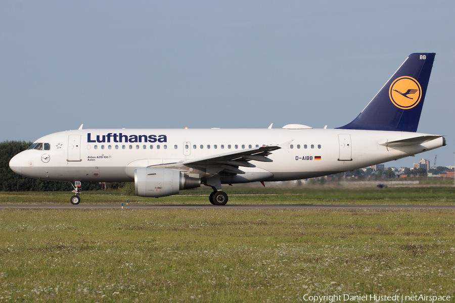 Lufthansa Airbus A319-112 (D-AIBB) | Photo 651101