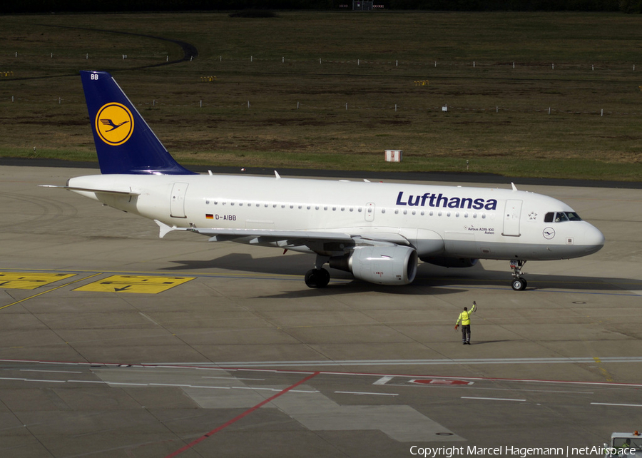 Lufthansa Airbus A319-112 (D-AIBB) | Photo 162785