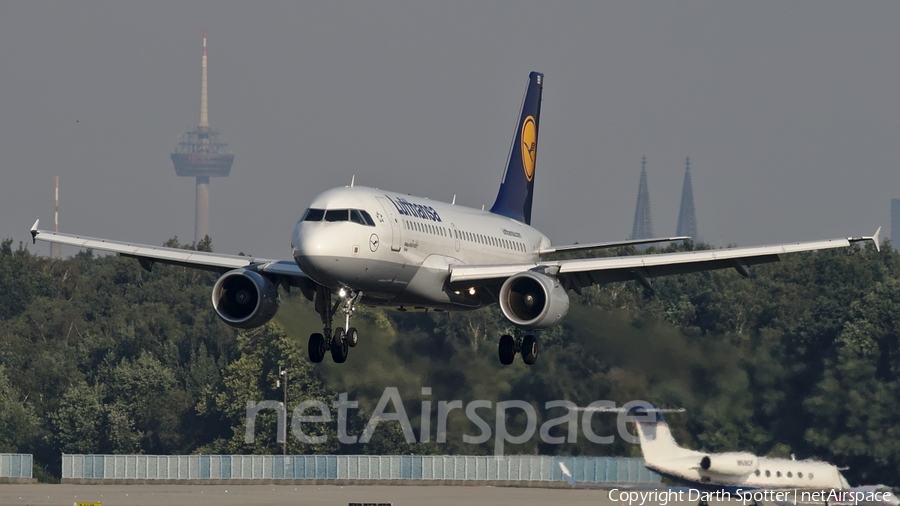 Lufthansa Airbus A319-112 (D-AIBB) | Photo 231410
