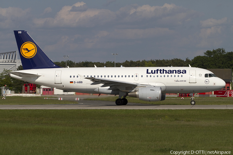 Lufthansa Airbus A319-112 (D-AIBB) | Photo 291264