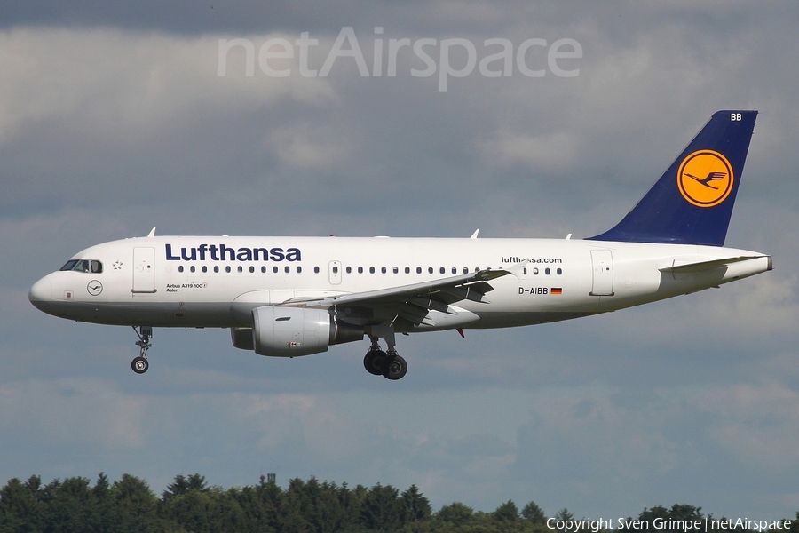 Lufthansa Airbus A319-112 (D-AIBB) | Photo 115948