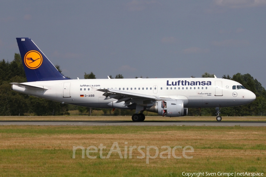 Lufthansa Airbus A319-112 (D-AIBB) | Photo 430377