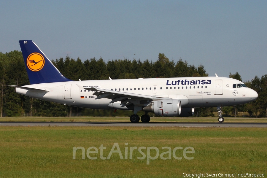 Lufthansa Airbus A319-112 (D-AIBB) | Photo 449599