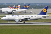 Lufthansa Airbus A319-112 (D-AIBB) at  Munich, Germany