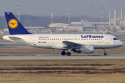 Lufthansa Airbus A319-112 (D-AIBB) at  Milan - Malpensa, Italy