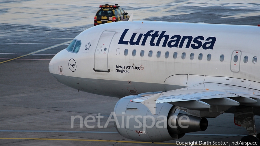 Lufthansa Airbus A319-112 (D-AIBC) | Photo 209357