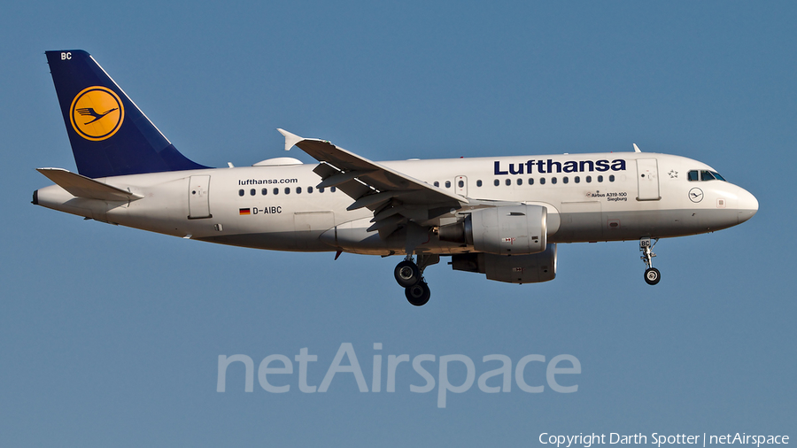 Lufthansa Airbus A319-112 (D-AIBC) | Photo 324001