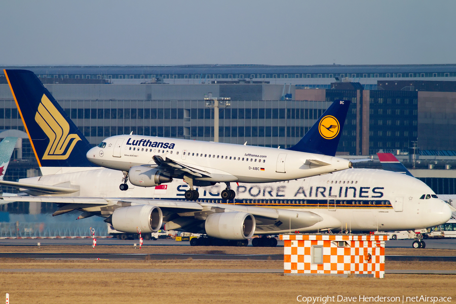 Lufthansa Airbus A319-112 (D-AIBC) | Photo 3059