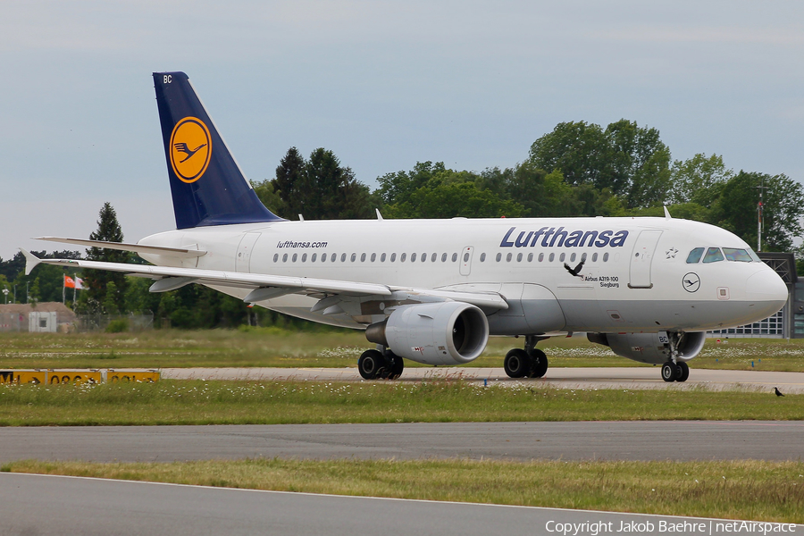 Lufthansa Airbus A319-112 (D-AIBC) | Photo 138956