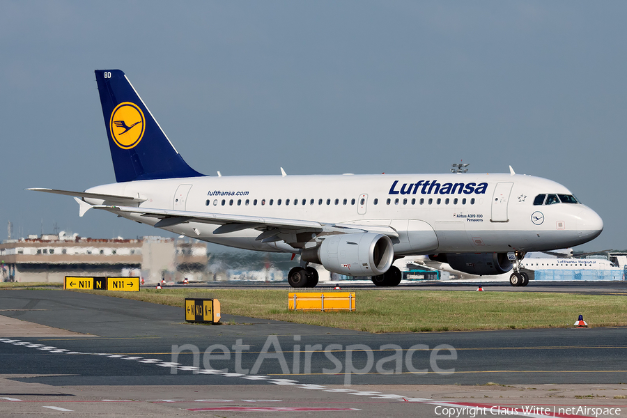 Lufthansa Airbus A319-112 (D-AIBD) | Photo 371891