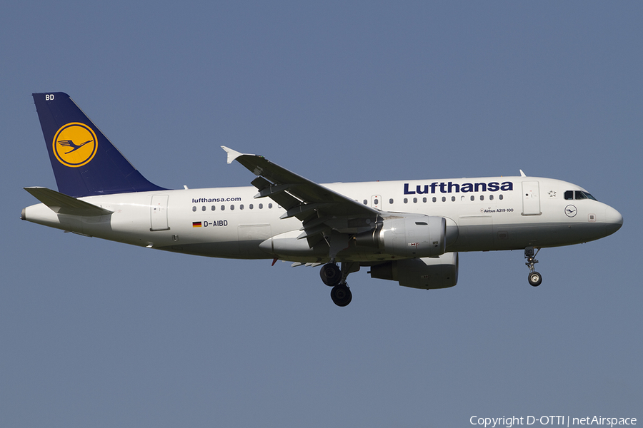 Lufthansa Airbus A319-112 (D-AIBD) | Photo 348473