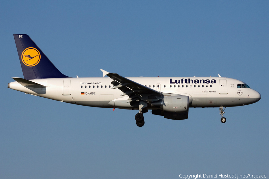 Lufthansa Airbus A319-112 (D-AIBE) | Photo 559394