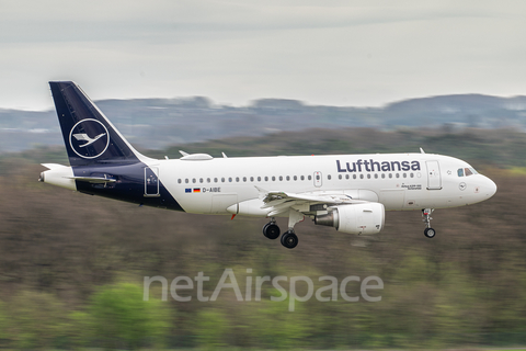 Lufthansa Airbus A319-112 (D-AIBE) at  Cologne/Bonn, Germany