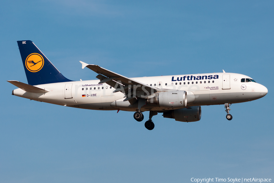 Lufthansa Airbus A319-112 (D-AIBE) | Photo 109163