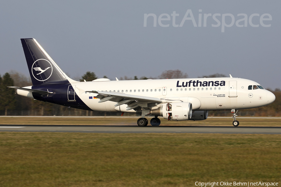 Lufthansa Airbus A319-112 (D-AIBE) | Photo 500798