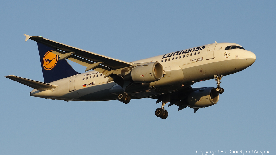 Lufthansa Airbus A319-112 (D-AIBE) | Photo 252374