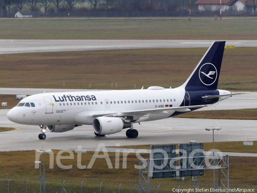 Lufthansa Airbus A319-112 (D-AIBE) | Photo 364440
