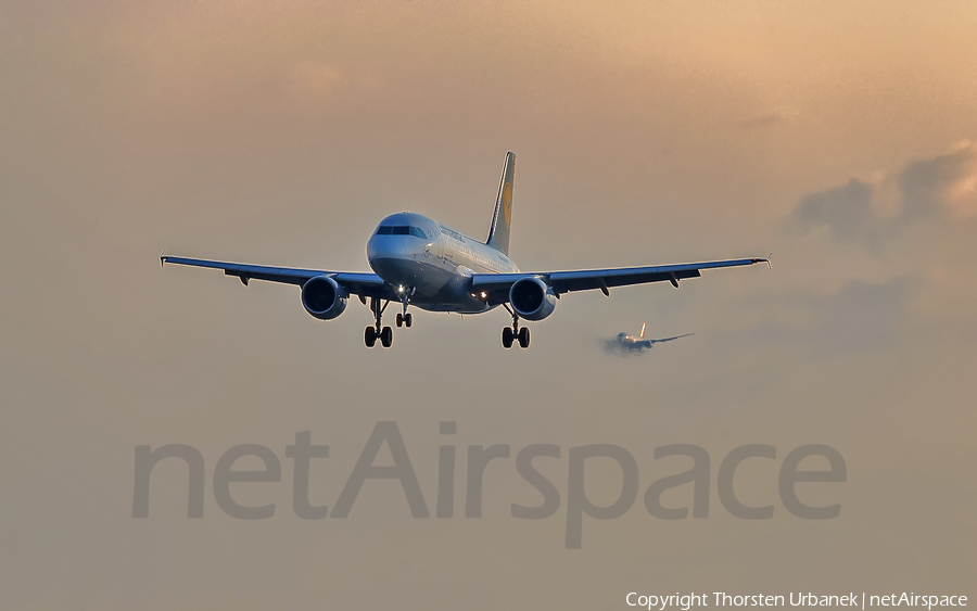 Lufthansa Airbus A319-112 (D-AIBF) | Photo 149990