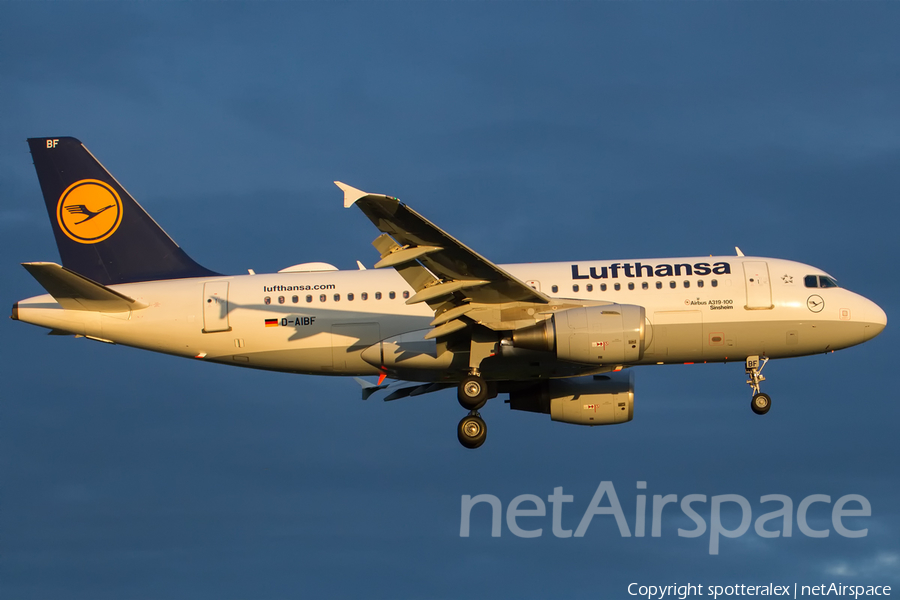 Lufthansa Airbus A319-112 (D-AIBF) | Photo 172564