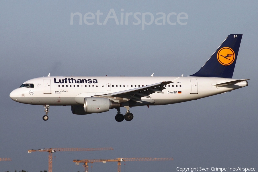Lufthansa Airbus A319-112 (D-AIBF) | Photo 36180