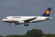 Lufthansa Airbus A319-112 (D-AIBF) at  Hamburg - Fuhlsbuettel (Helmut Schmidt), Germany