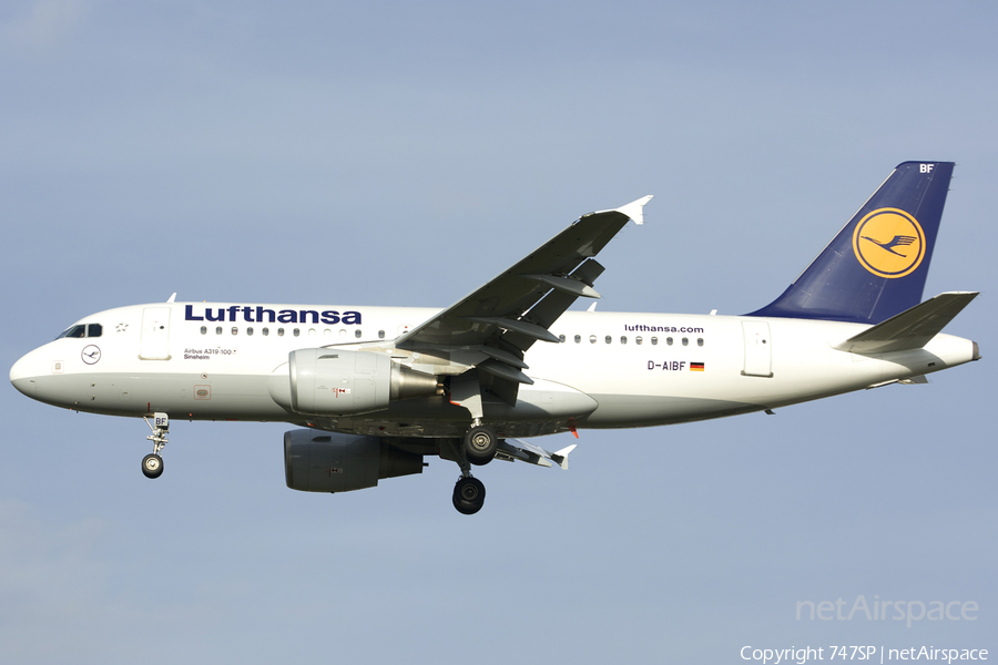 Lufthansa Airbus A319-112 (D-AIBF) | Photo 47126