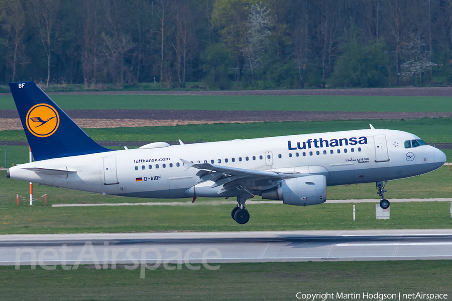 Lufthansa Airbus A319-112 (D-AIBF) | Photo 239381
