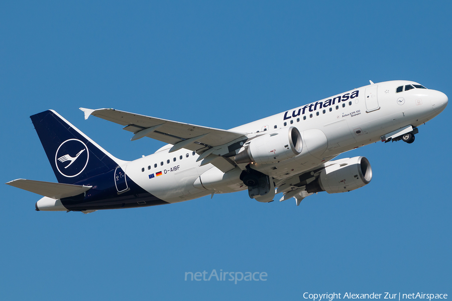Lufthansa Airbus A319-112 (D-AIBF) | Photo 641852