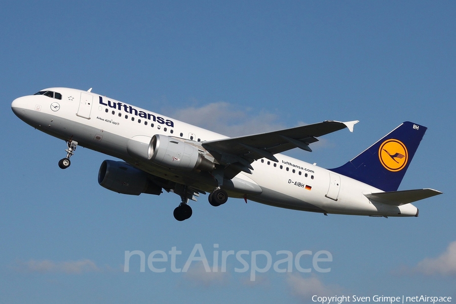 Lufthansa Airbus A319-112 (D-AIBH) | Photo 31364