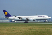 Lufthansa Airbus A340-211 (D-AIBH) at  Munich, Germany