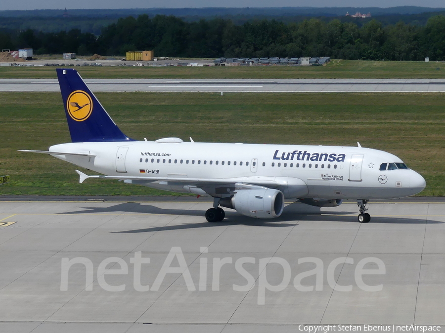 Lufthansa Airbus A319-112 (D-AIBI) | Photo 343763
