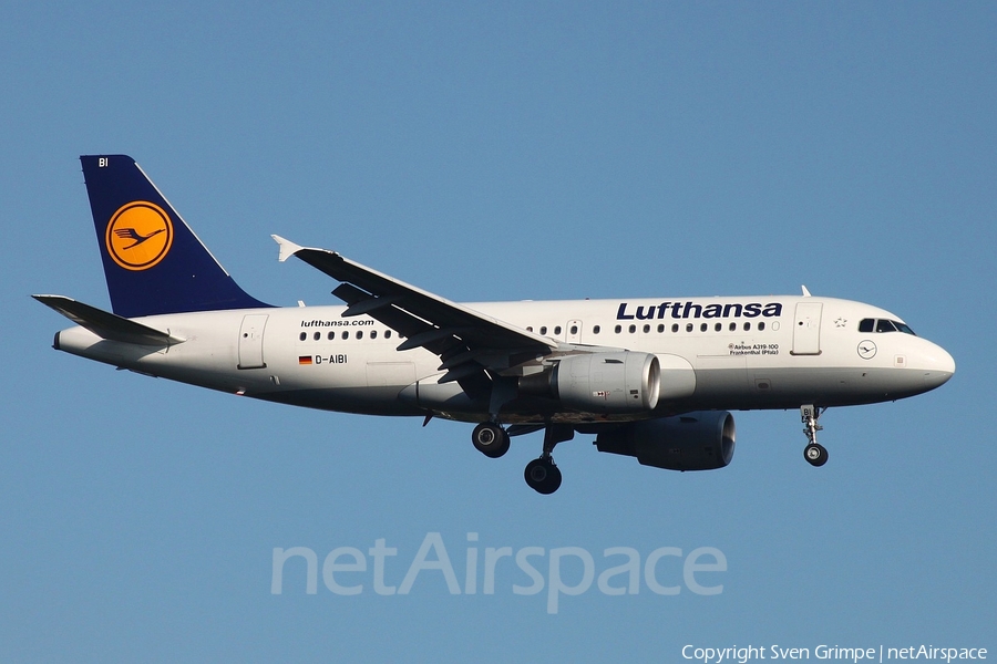 Lufthansa Airbus A319-112 (D-AIBI) | Photo 166811
