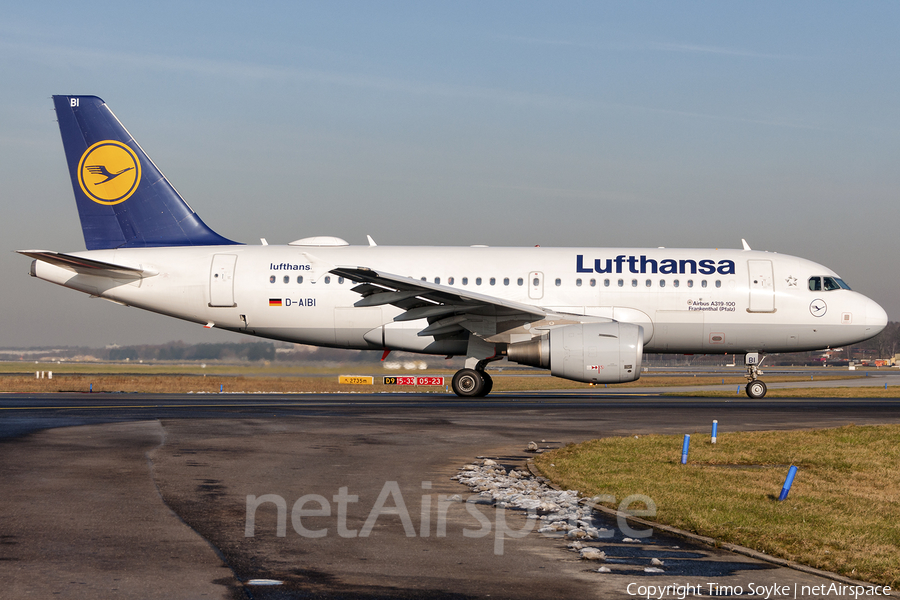 Lufthansa Airbus A319-112 (D-AIBI) | Photo 218355