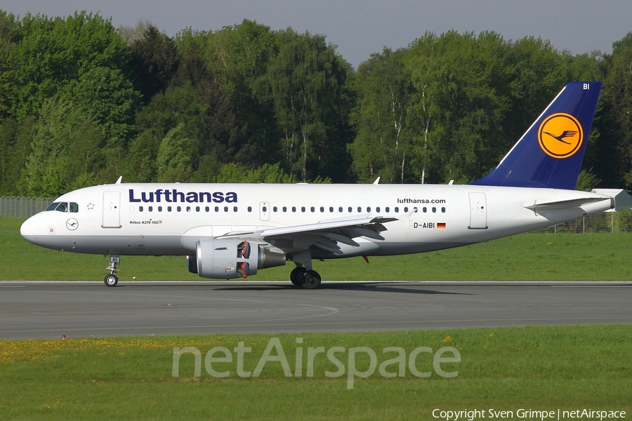 Lufthansa Airbus A319-112 (D-AIBI) | Photo 26390