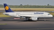 Lufthansa Airbus A319-112 (D-AIBJ) at  Dusseldorf - International, Germany