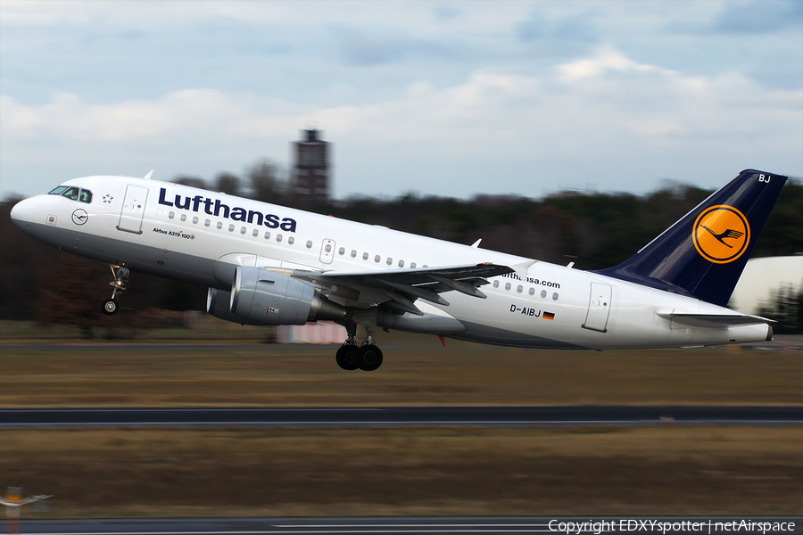 Lufthansa Airbus A319-112 (D-AIBJ) | Photo 278728