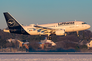 Lufthansa (CityLine) Airbus A319-112 (D-AIBM) at  Hamburg - Fuhlsbuettel (Helmut Schmidt), Germany