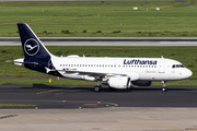 Lufthansa (CityLine) Airbus A319-112 (D-AIBN) at  Dusseldorf - International, Germany