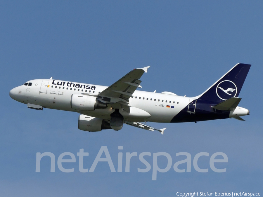 Lufthansa (CityLine) Airbus A319-112 (D-AIBP) | Photo 593480