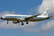 Condor Airbus A320-212 (D-AICA) at  Hamburg - Fuhlsbuettel (Helmut Schmidt), Germany