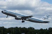 Condor Airbus A320-212 (D-AICA) at  Hamburg - Fuhlsbuettel (Helmut Schmidt), Germany