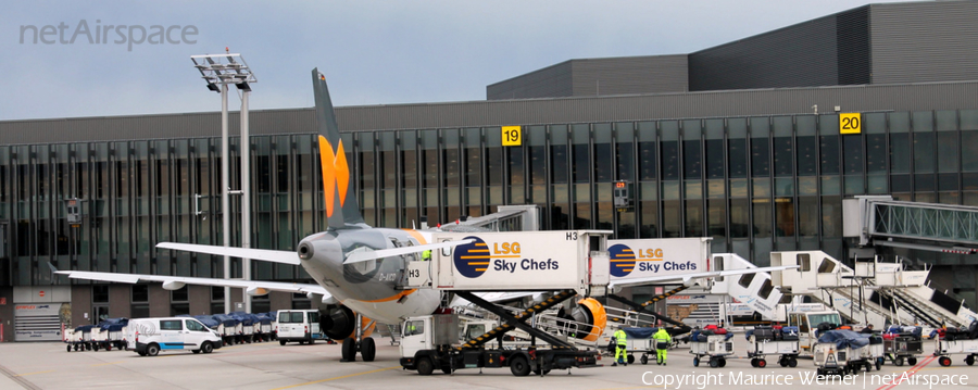 Condor Airbus A320-212 (D-AICD) | Photo 106351